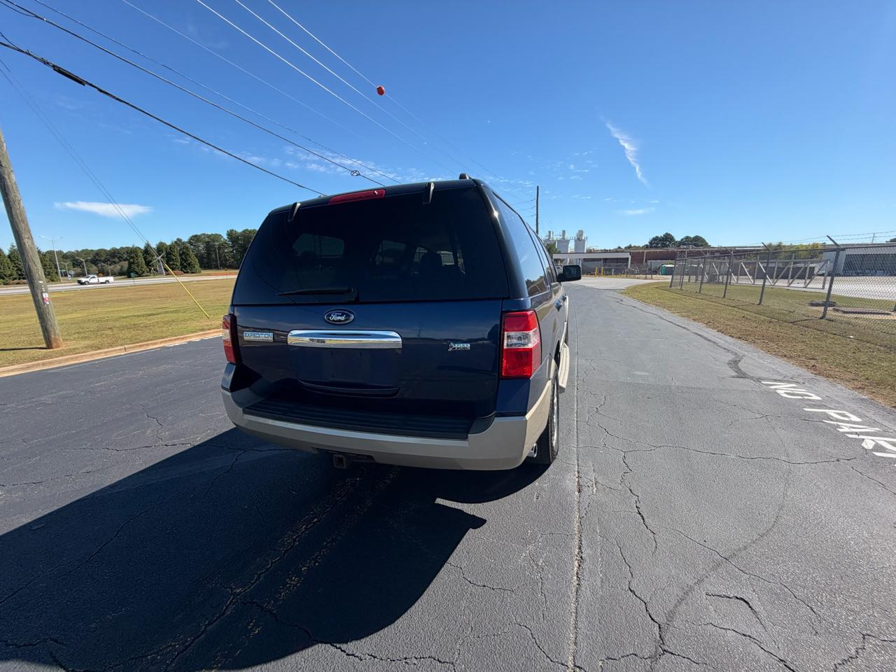 Ford Expedition photo 13