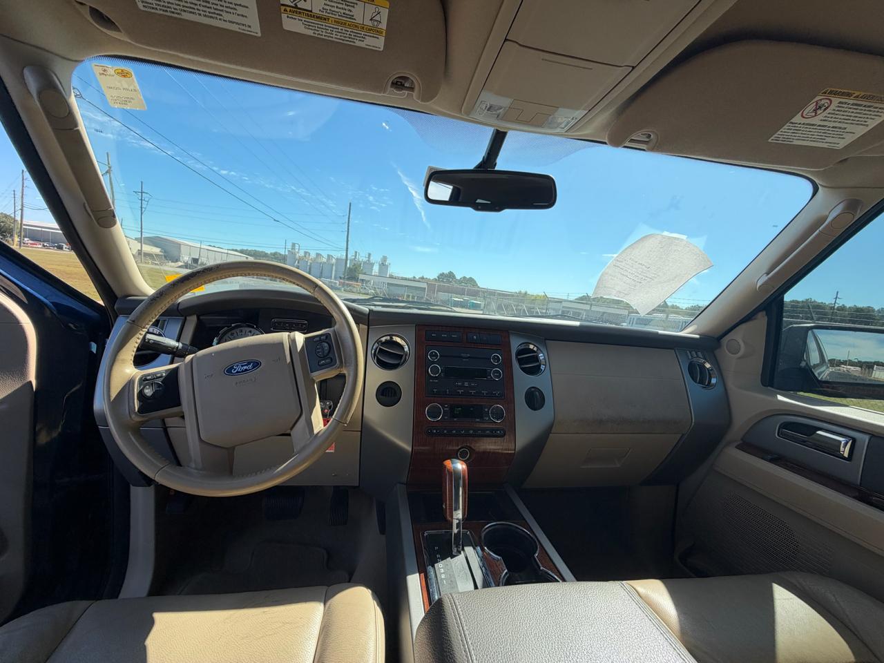 Ford Expedition photo 32