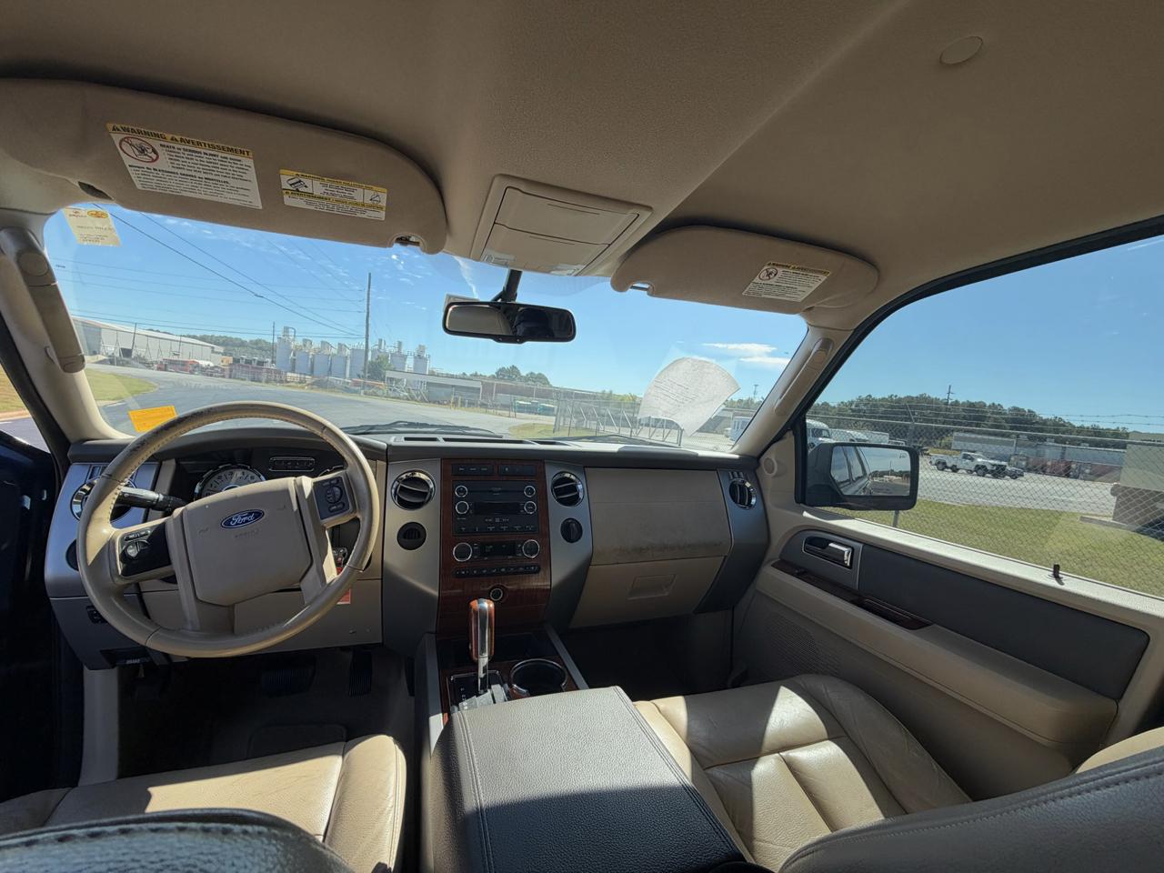 Ford Expedition photo 33