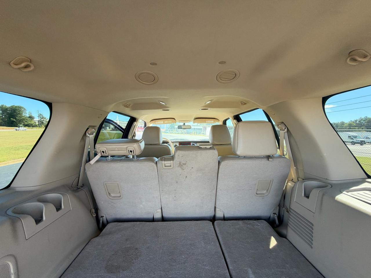 Ford Expedition photo 37