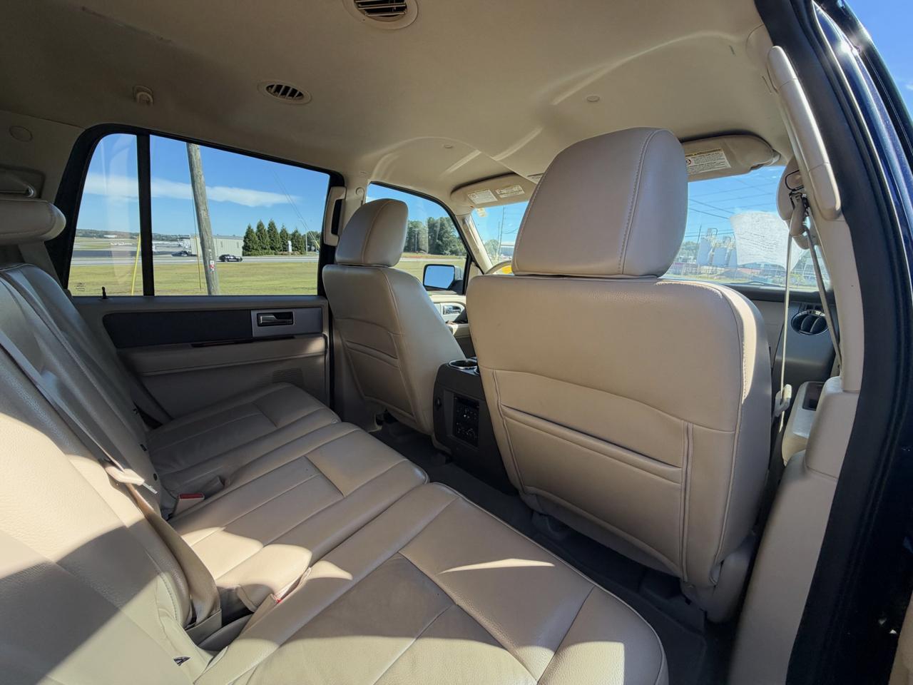 Ford Expedition photo 39