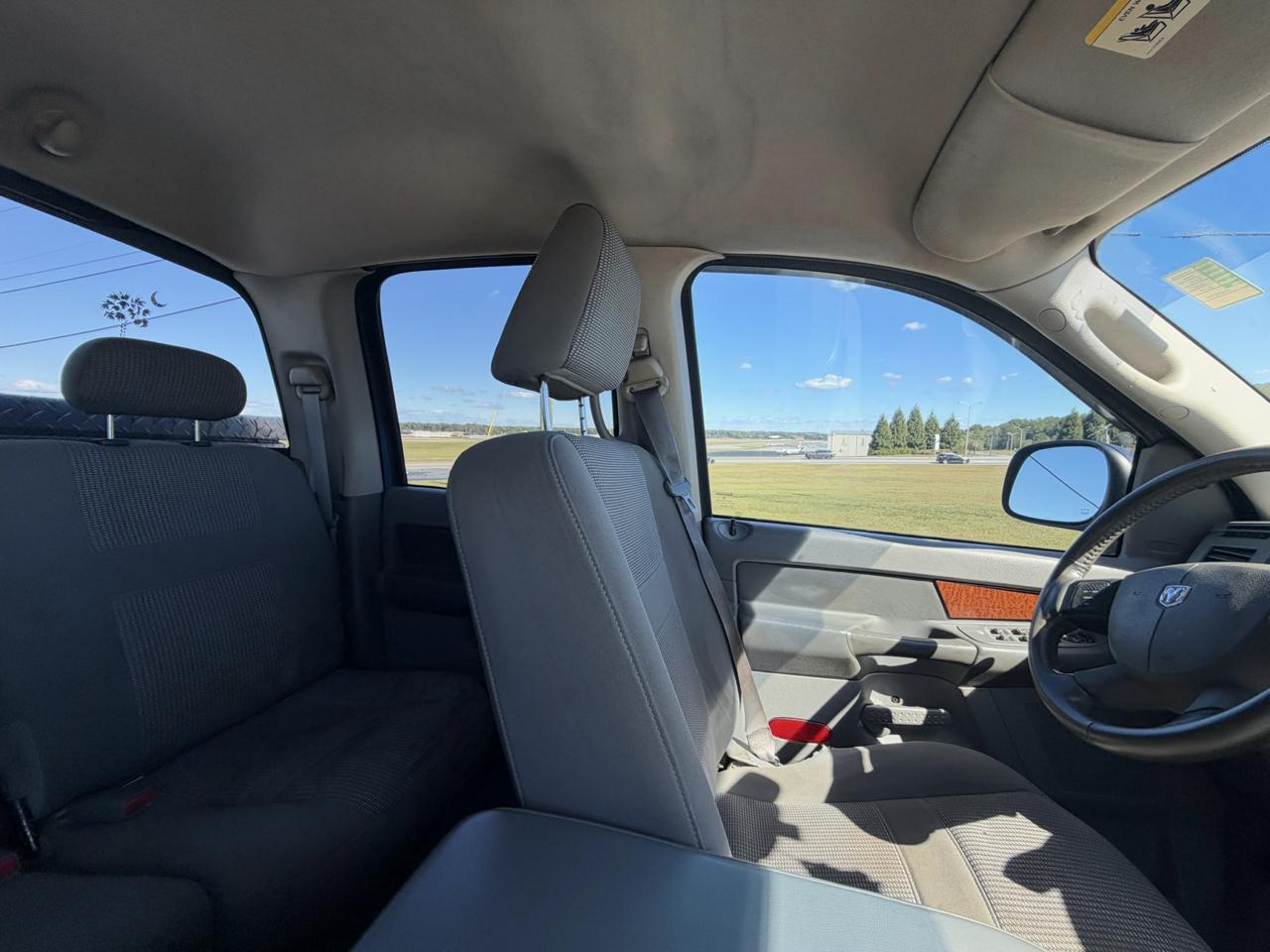 Dodge Ram photo 35