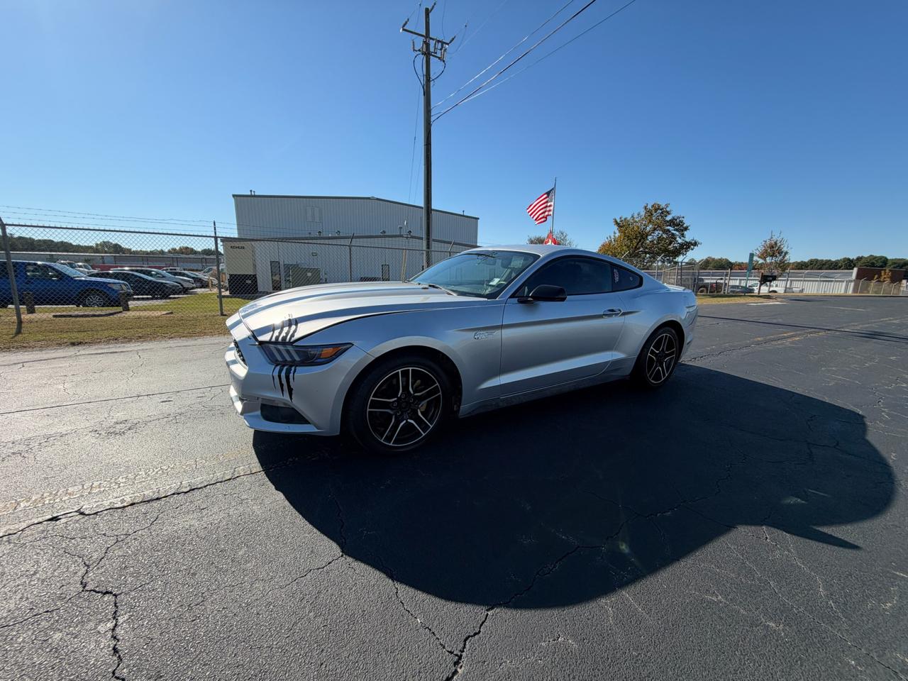 Ford Mustang photo 18