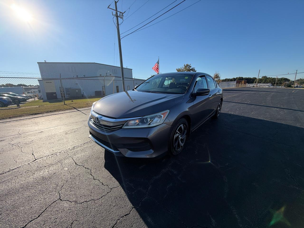 Honda Accord photo 4