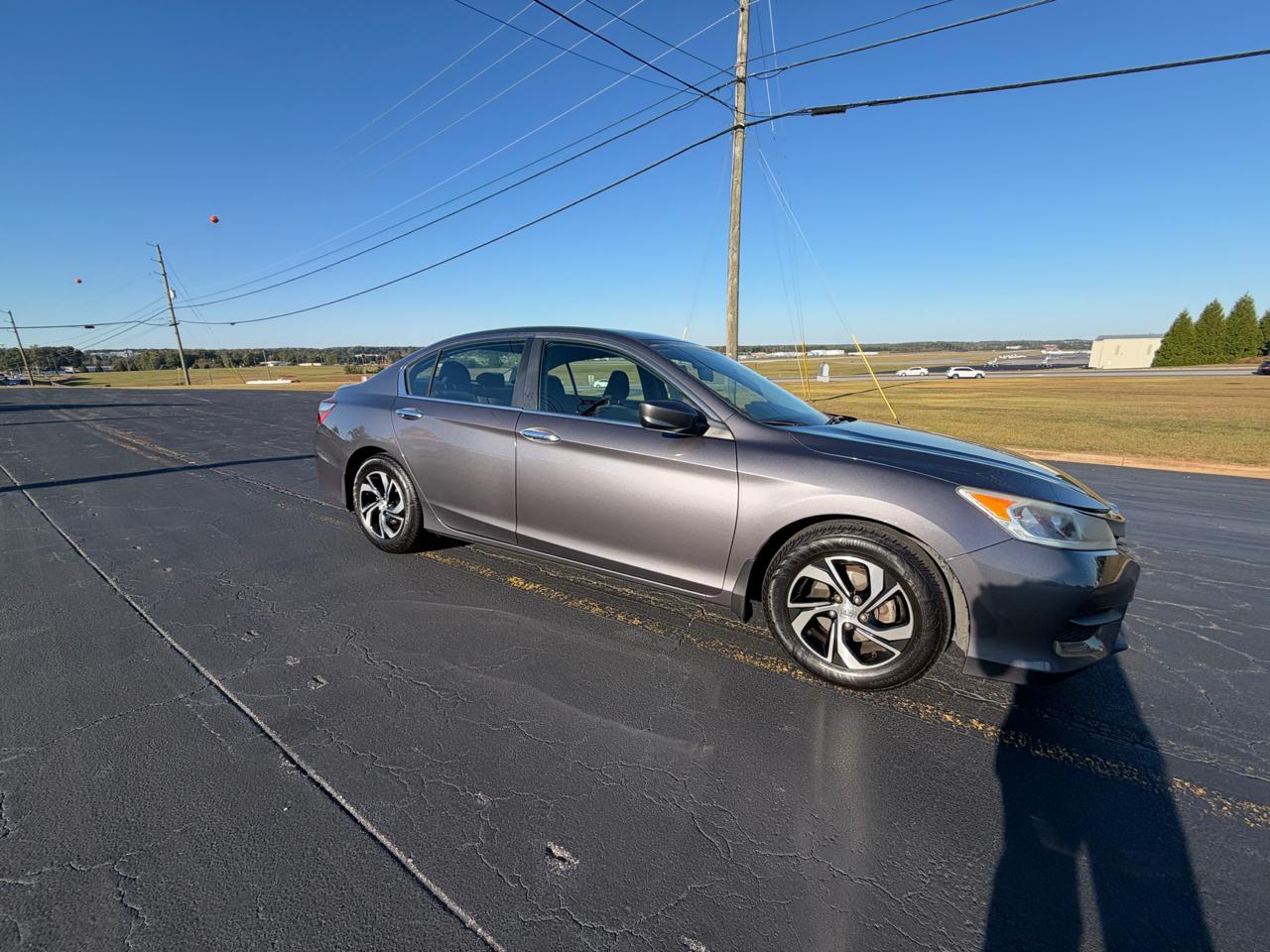 Honda Accord photo 10