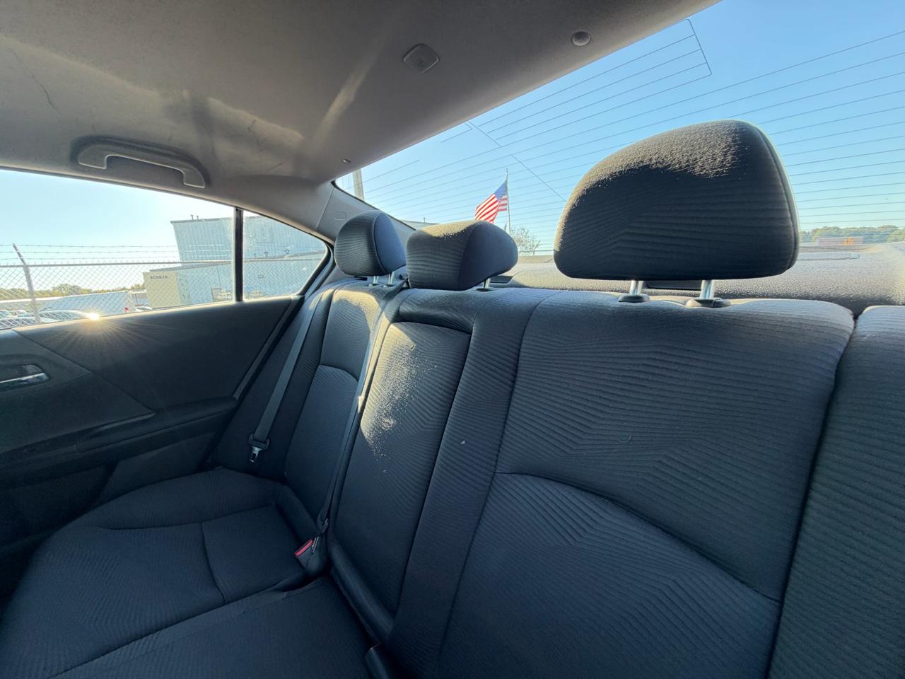Honda Accord photo 14