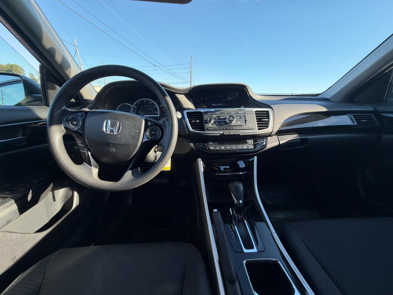 Honda Accord photo 27