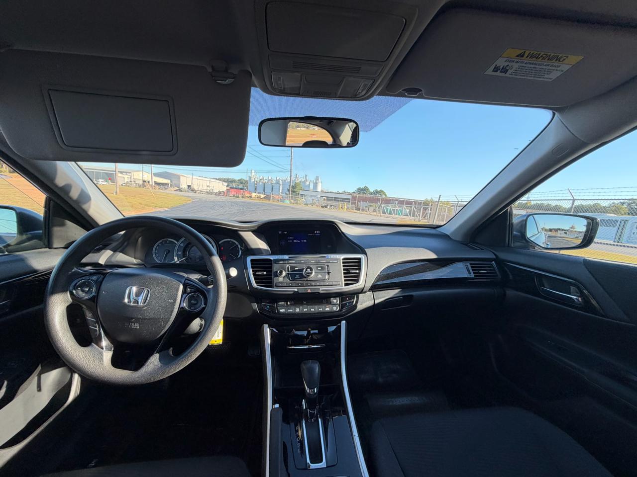 Honda Accord photo 28