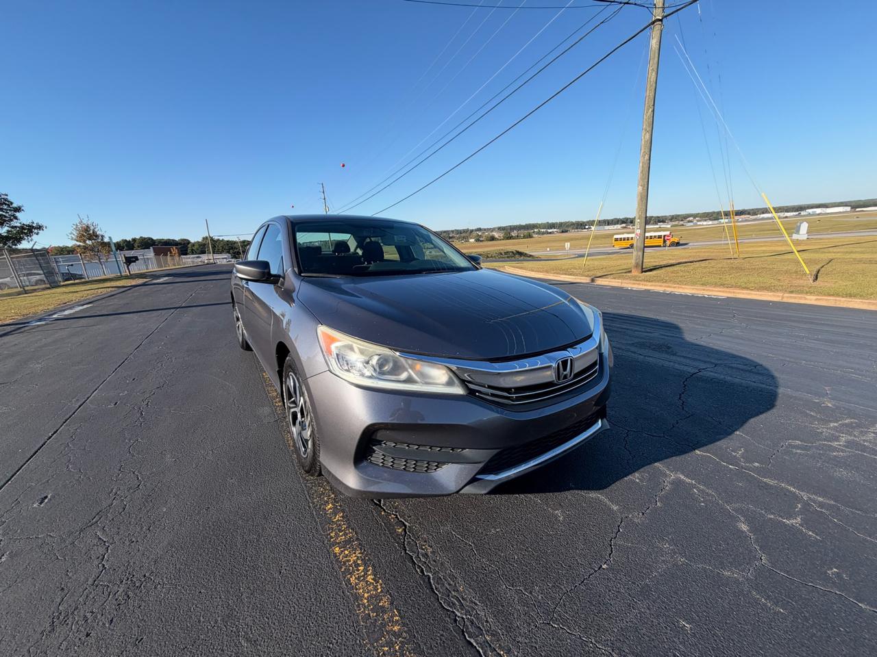 Honda Accord photo 29