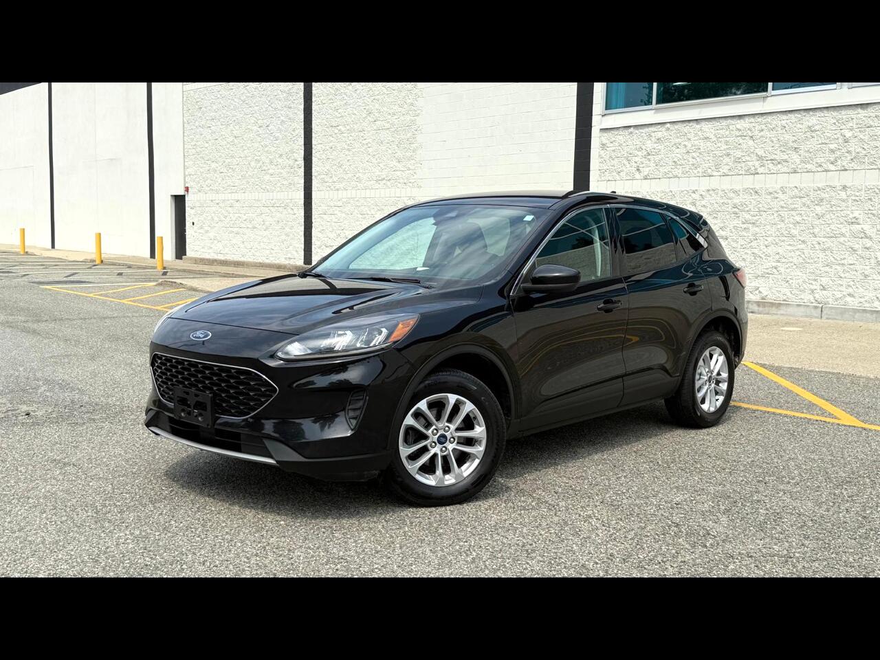 2021 Ford Escape SE