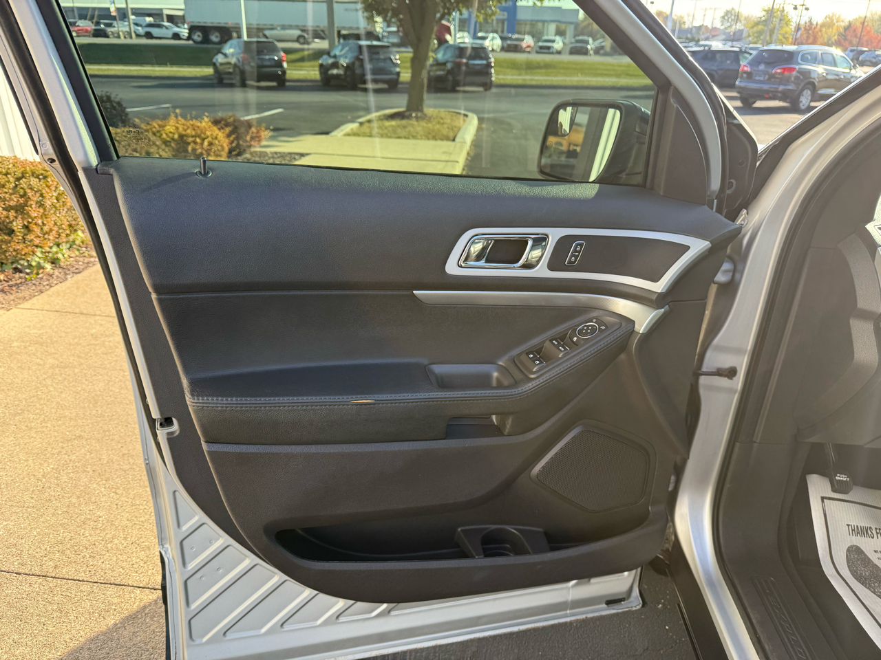 Ford Explorer 4WD 4dr XLT 2014 Ford Explorer 4WD 4dr XLT 2014