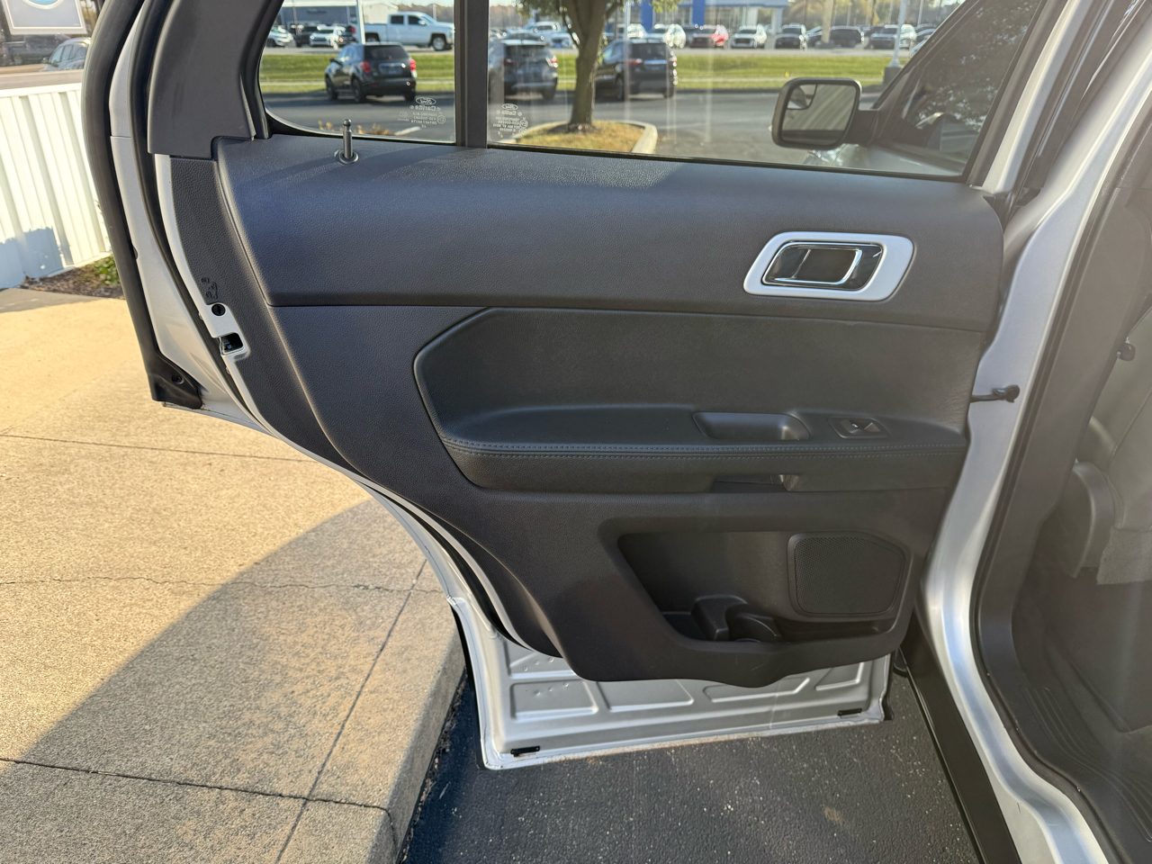 Ford Explorer 4WD 4dr XLT 2014 Ford Explorer 4WD 4dr XLT 2014