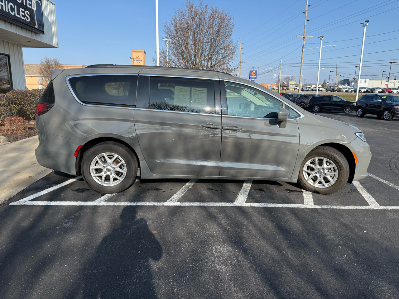 Chrysler Pacifica Touring L FWD 2022