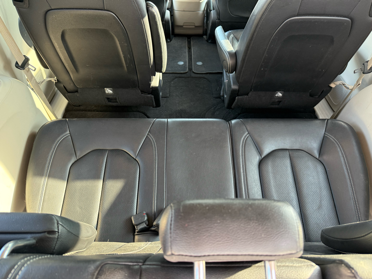 Chrysler Pacifica Touring L FWD 2022