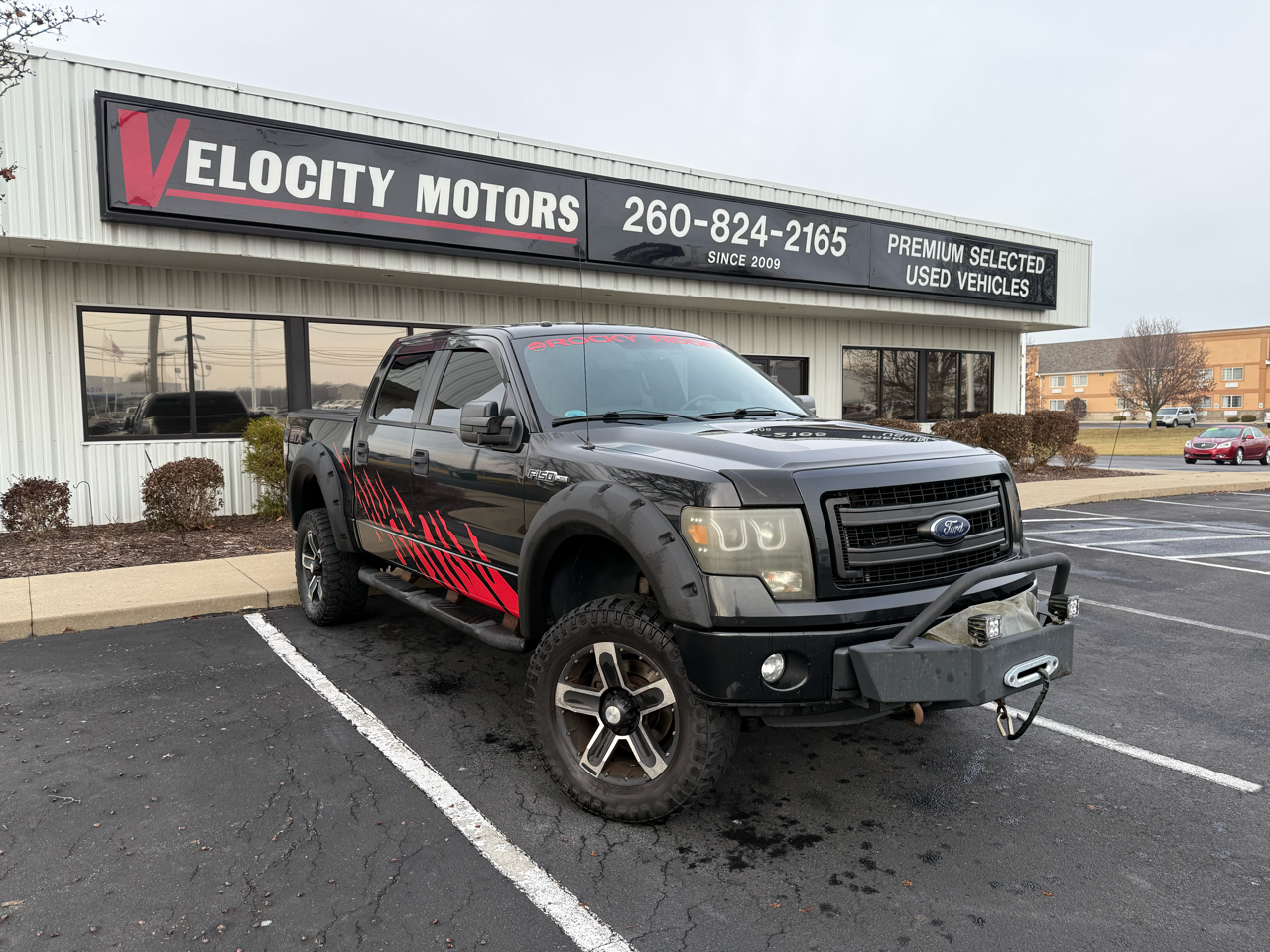 Ford F-150 4WD SuperCrew 145" Lariat 2014