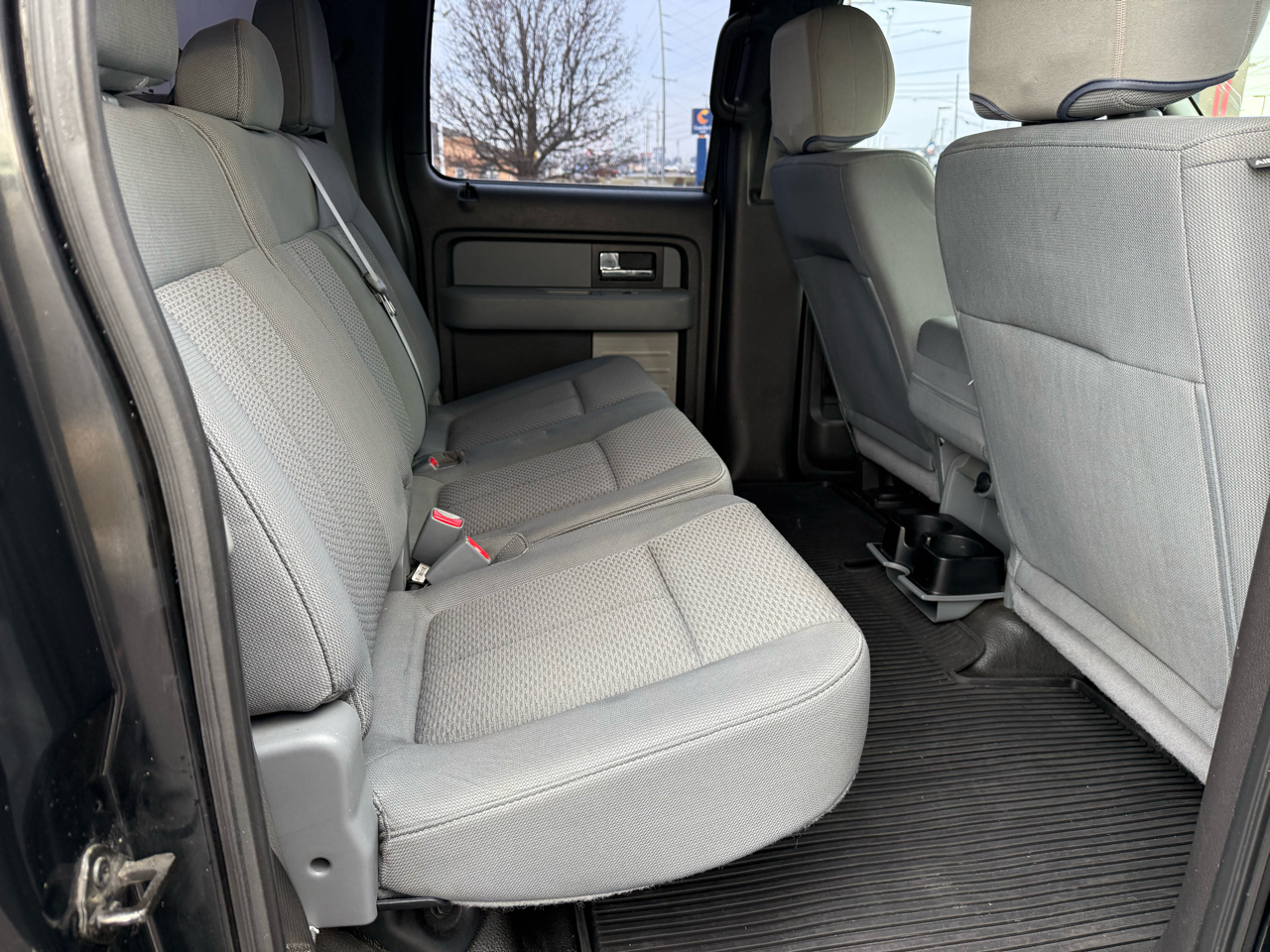 Ford F-150 4WD SuperCrew 145" Lariat 2014