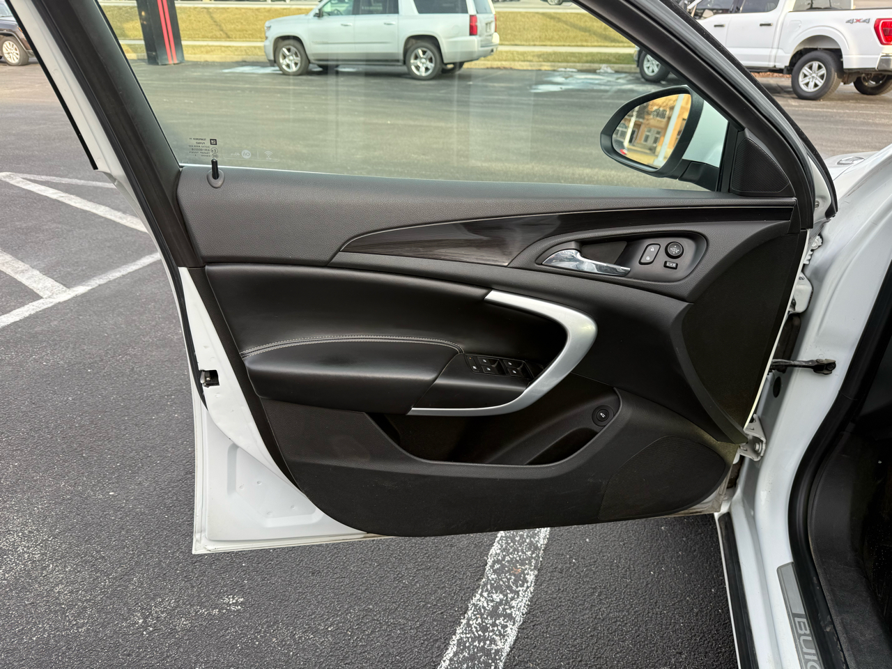 Buick Regal 4dr Sdn Turbo FWD 2016