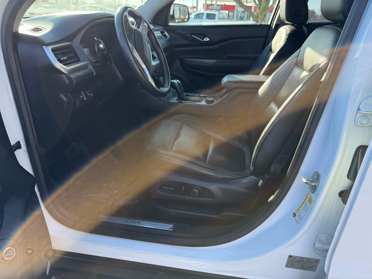 GMC Acadia FWD 4dr SLT w/SLT-1 2018