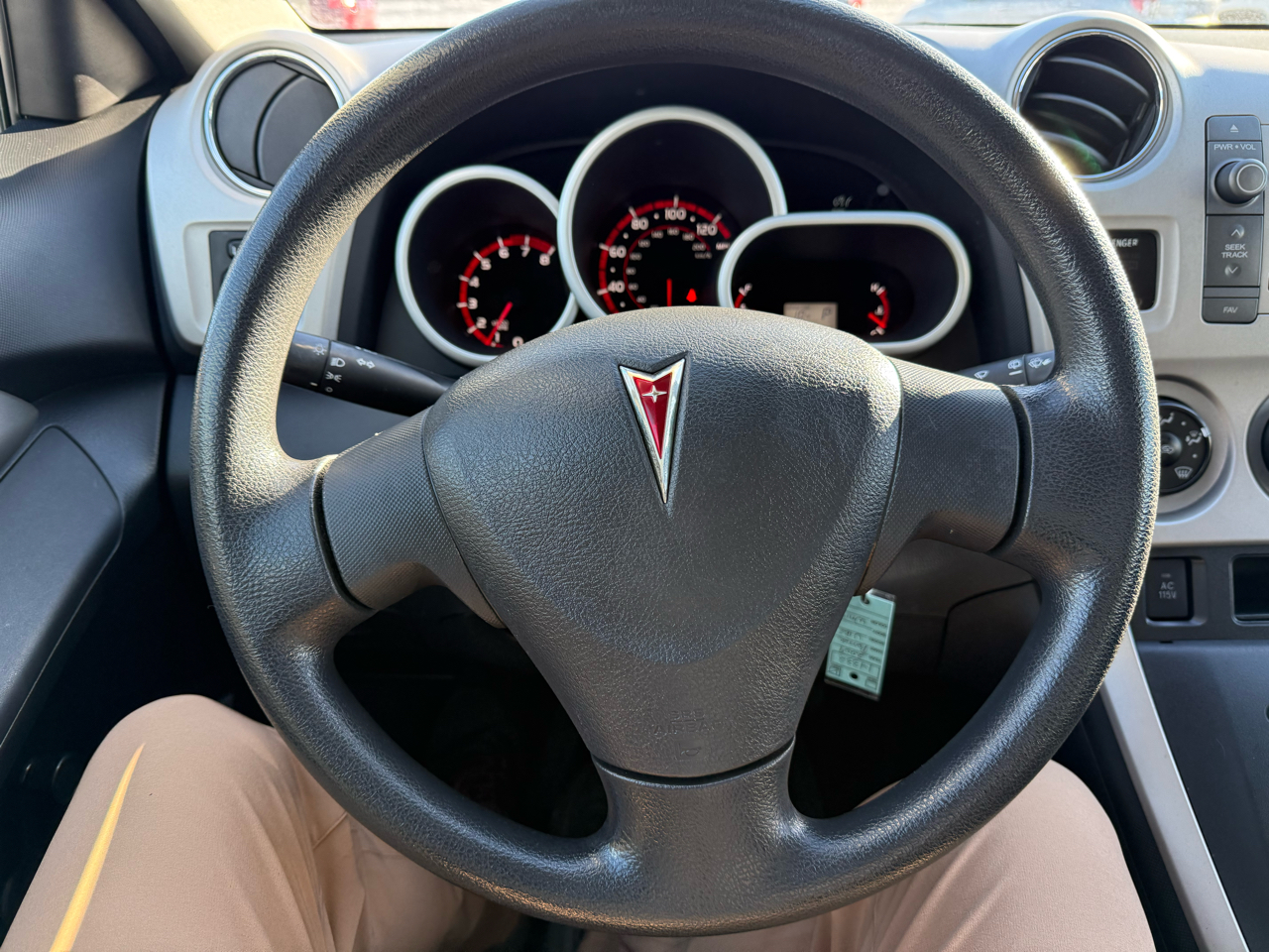 Pontiac Vibe 4dr HB FWD w/1SA 2009