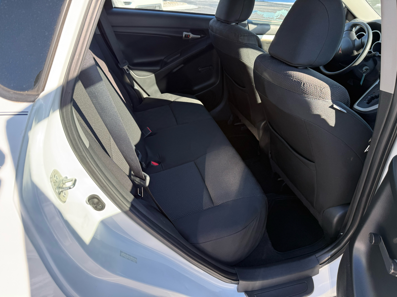 Pontiac Vibe 4dr HB FWD w/1SA 2009