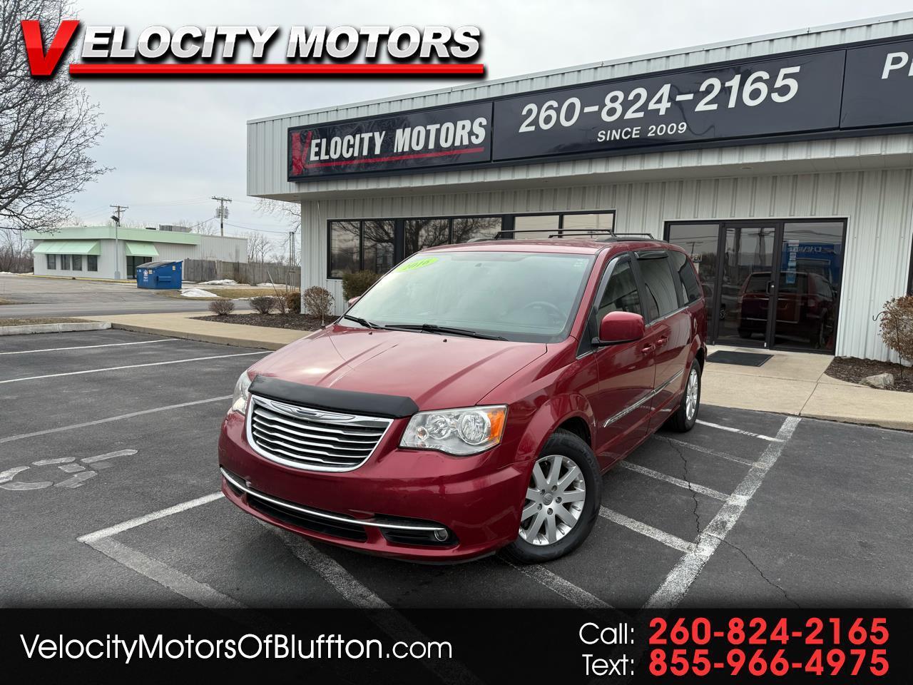2016 Chrysler Town & Country Touring