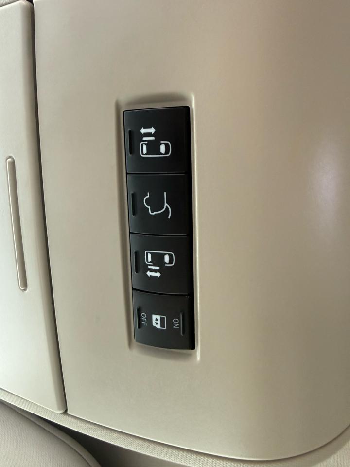 Chrysler Town & Country 4dr Wgn Touring 2016