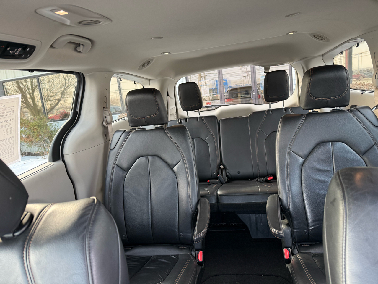 Chrysler Pacifica Touring-L FWD 2017