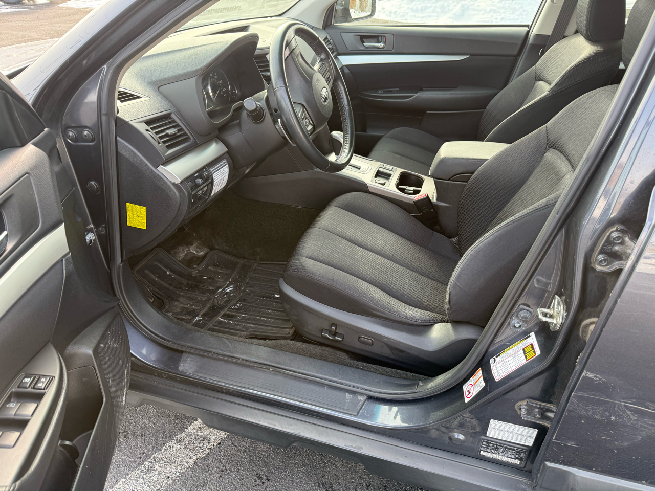 Subaru Outback 4dr Wgn H4 Auto 2.5i Premium 2012