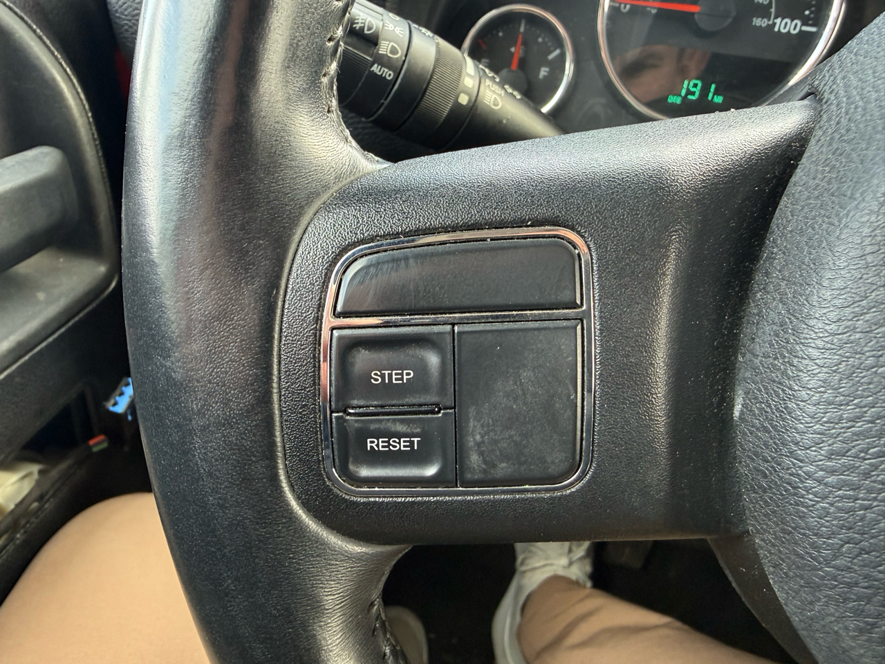 Jeep Wrangler Unlimited 4WD 4dr Sahara 2012