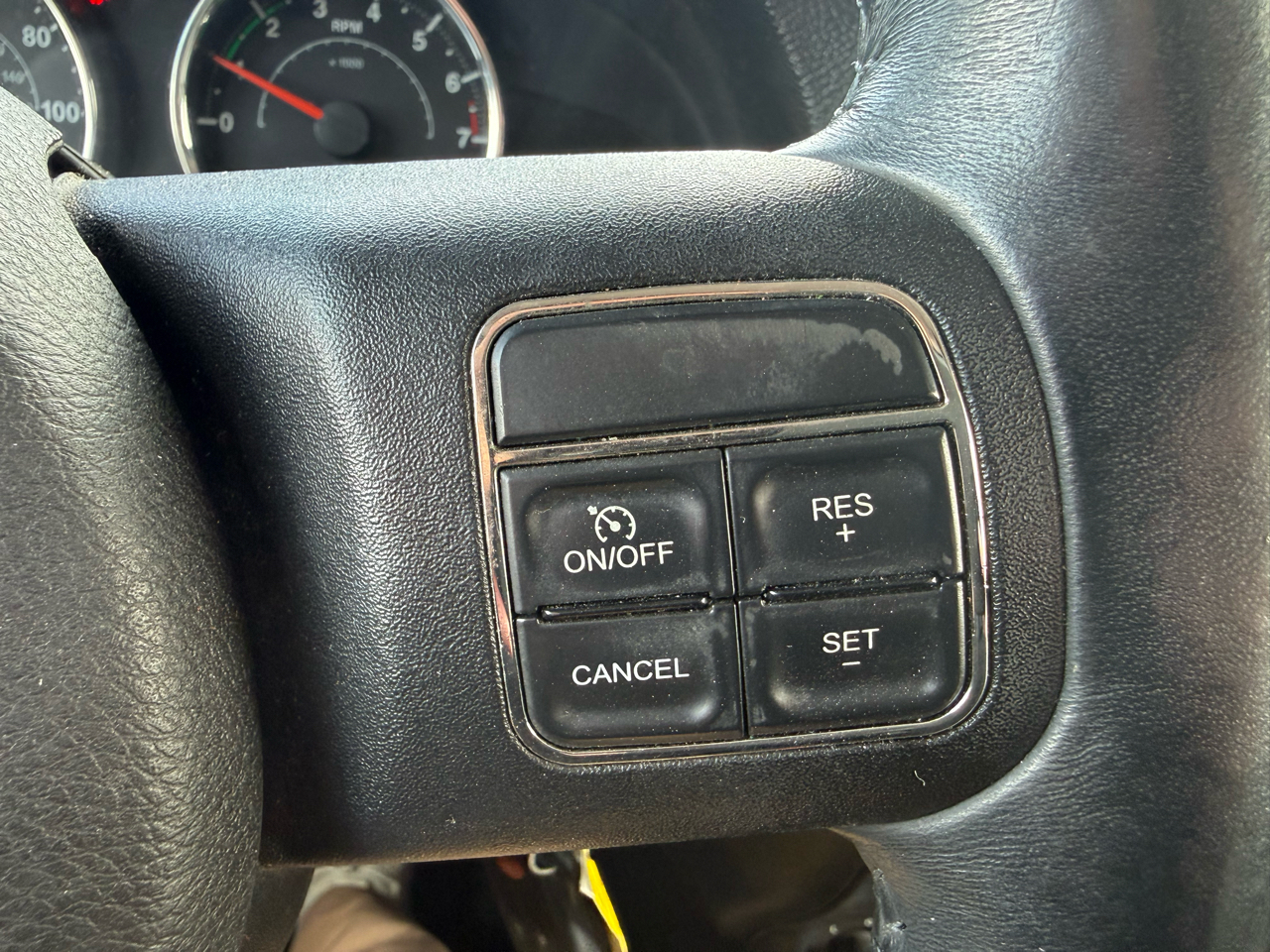 Jeep Wrangler Unlimited 4WD 4dr Sahara 2012