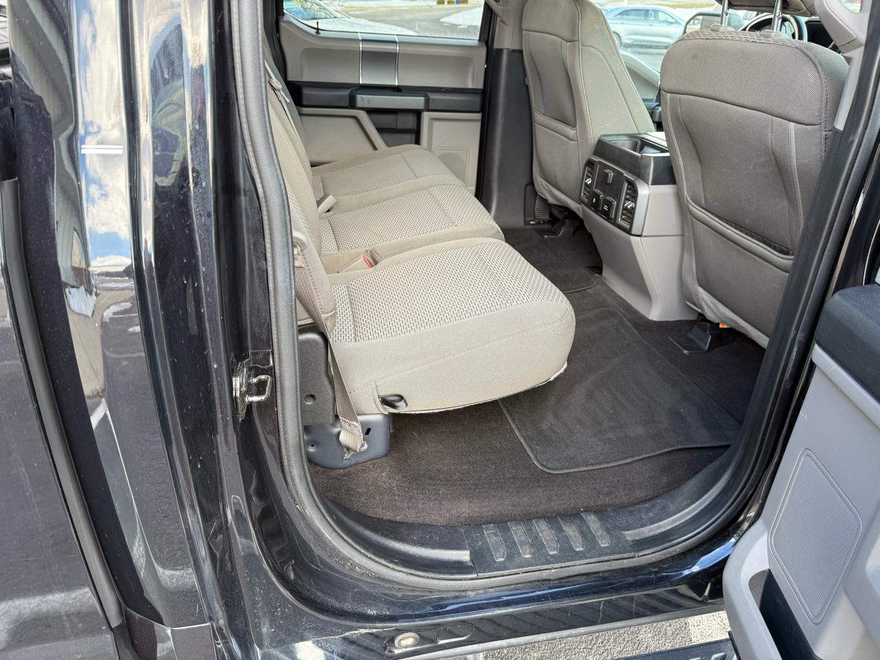 Ford F-150 4WD SuperCrew 157" XLT 2019