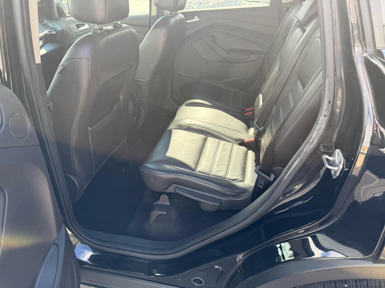 Ford Escape Titanium FWD 2017