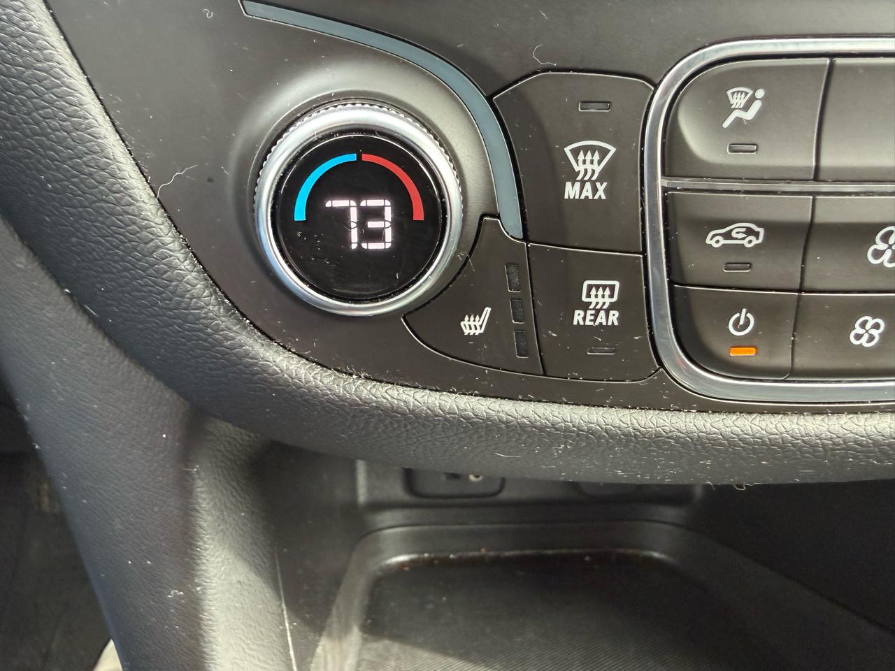 Chevrolet Equinox AWD 4dr LT w/1LT 2018