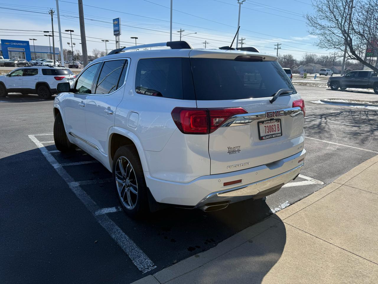 GMC Acadia AWD 4dr Denali 2017