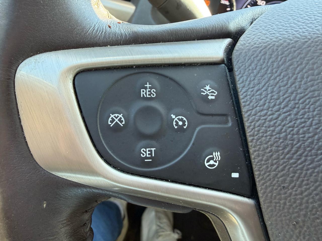 GMC Acadia AWD 4dr Denali 2017