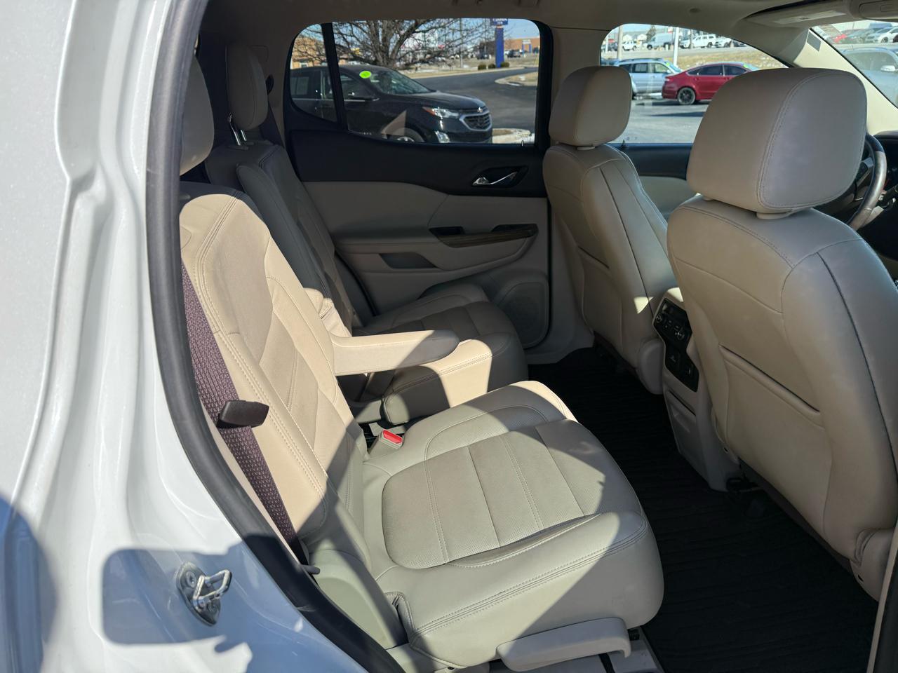 GMC Acadia AWD 4dr Denali 2017