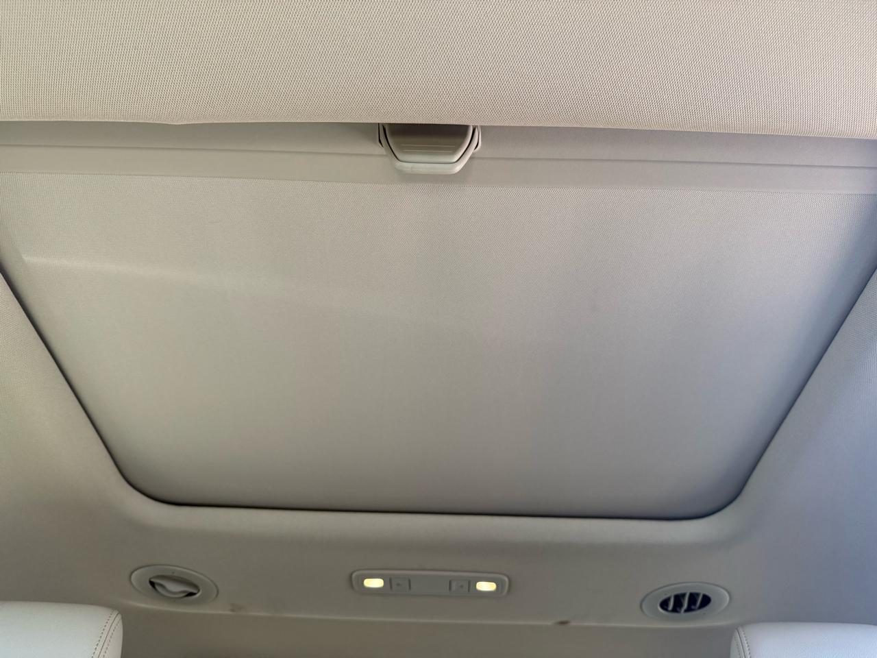 GMC Acadia AWD 4dr Denali 2017