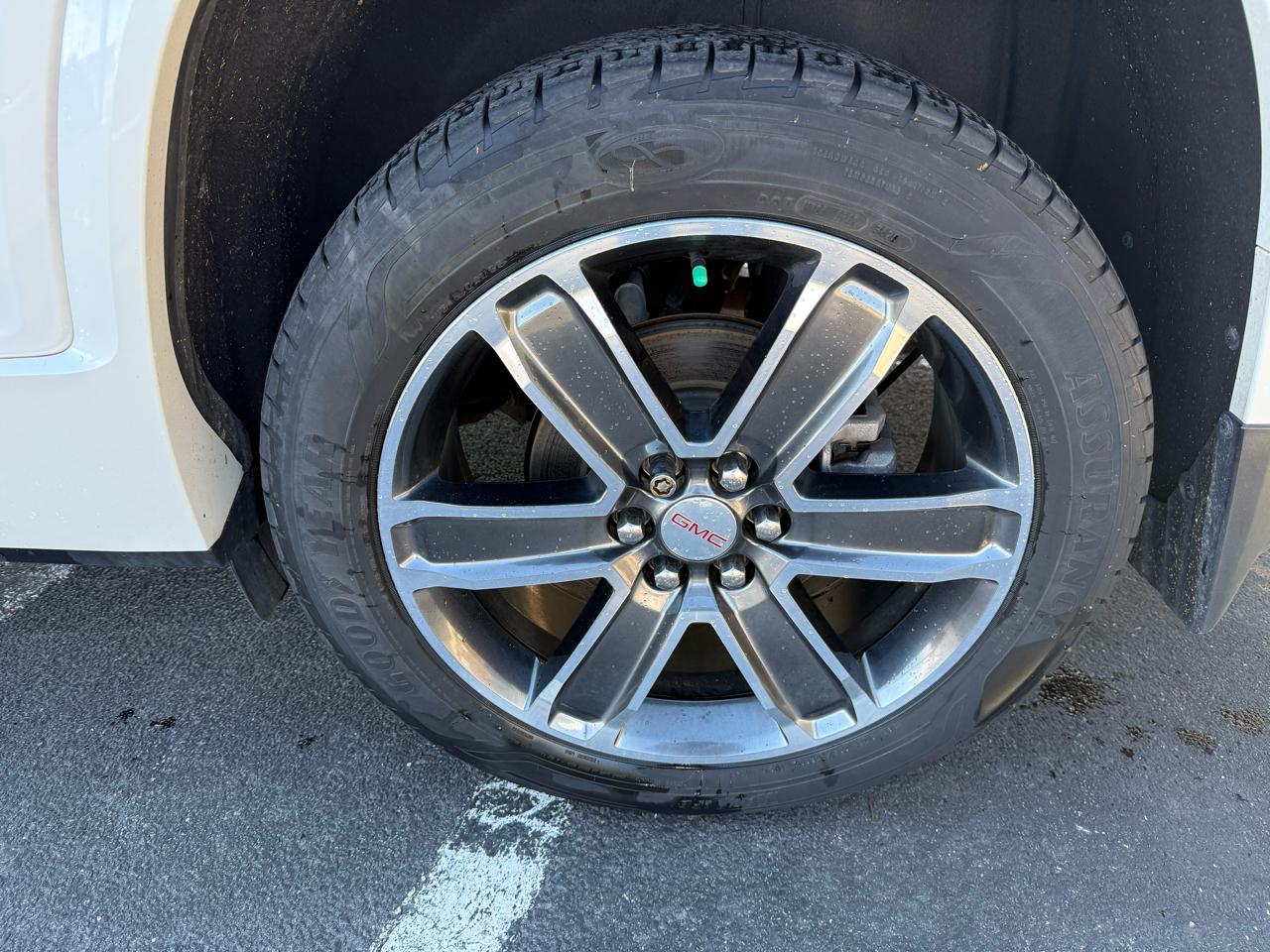 GMC Acadia AWD 4dr Denali 2017