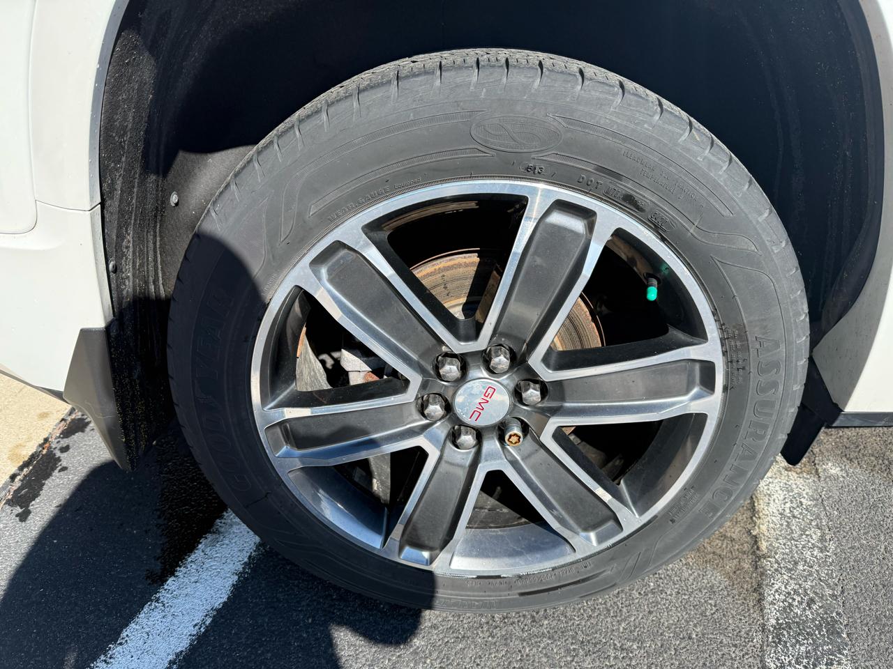 GMC Acadia AWD 4dr Denali 2017