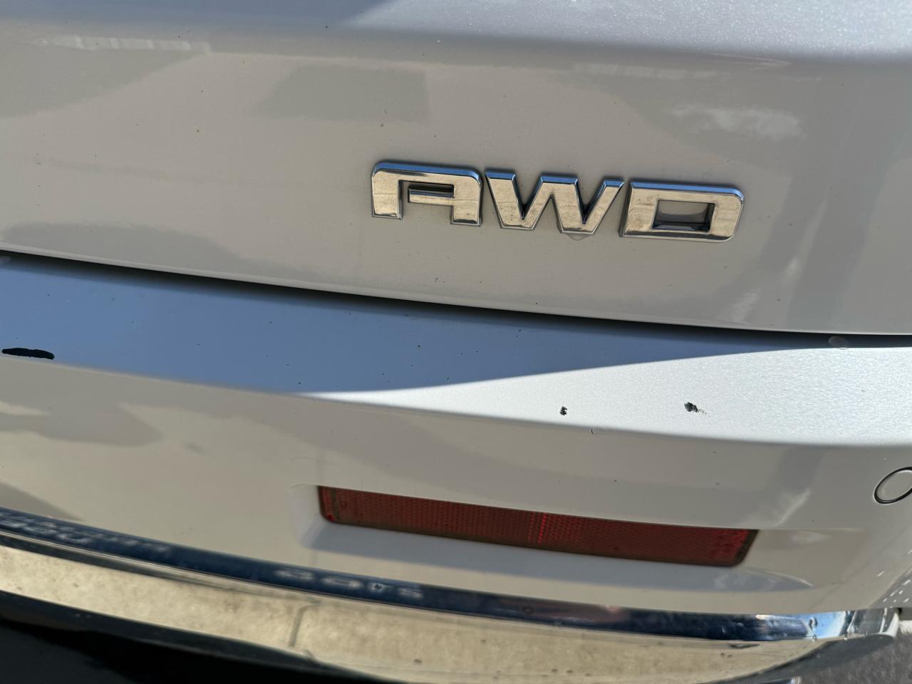 GMC Acadia AWD 4dr Denali 2017