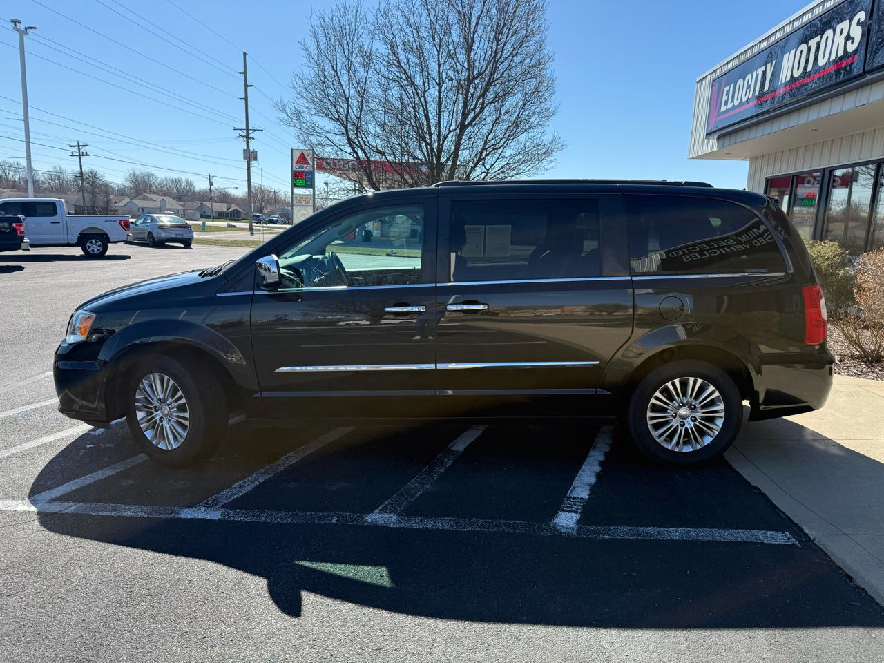 Chrysler Town & Country 4dr Wgn Touring-L 2015