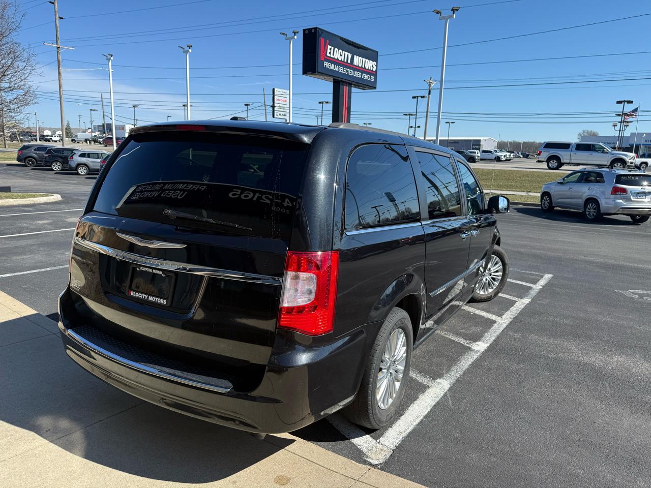 Chrysler Town & Country 4dr Wgn Touring-L 2015