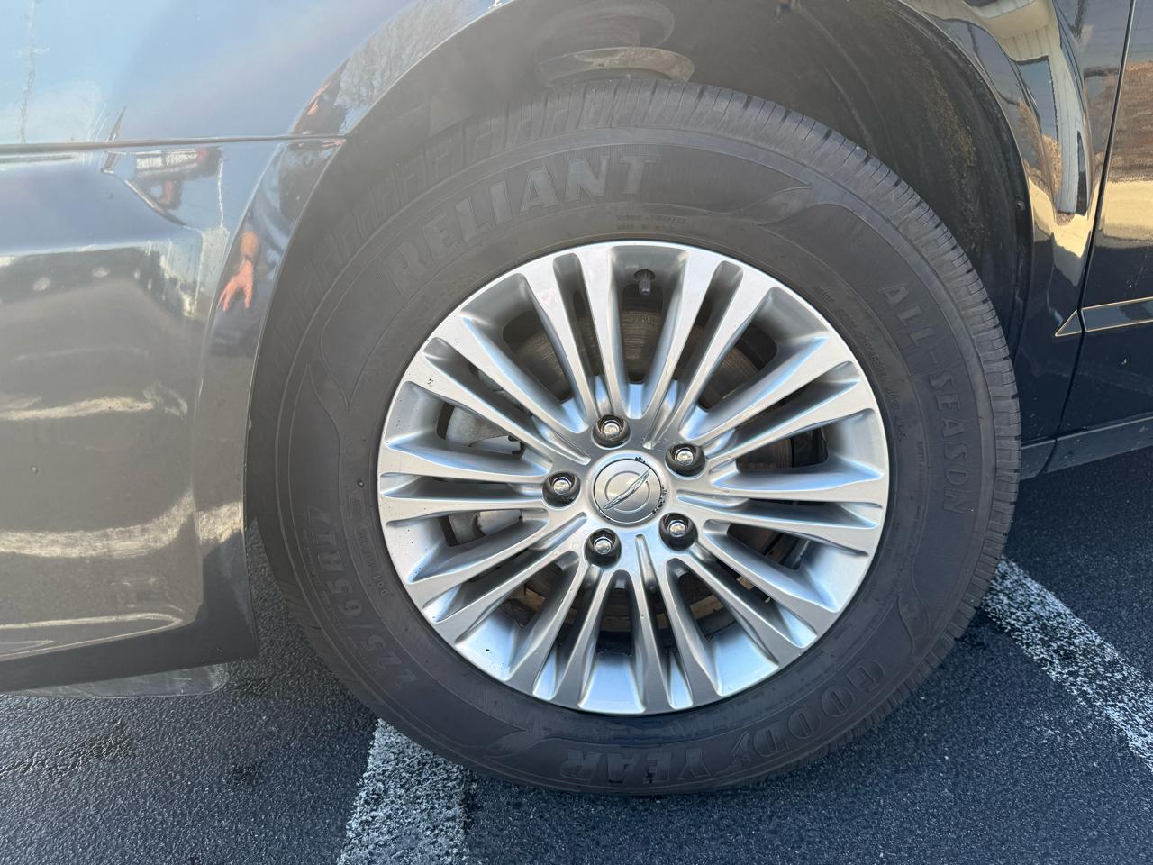 Chrysler Town & Country 4dr Wgn Touring-L 2015