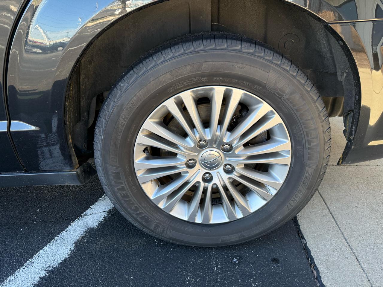 Chrysler Town & Country 4dr Wgn Touring-L 2015