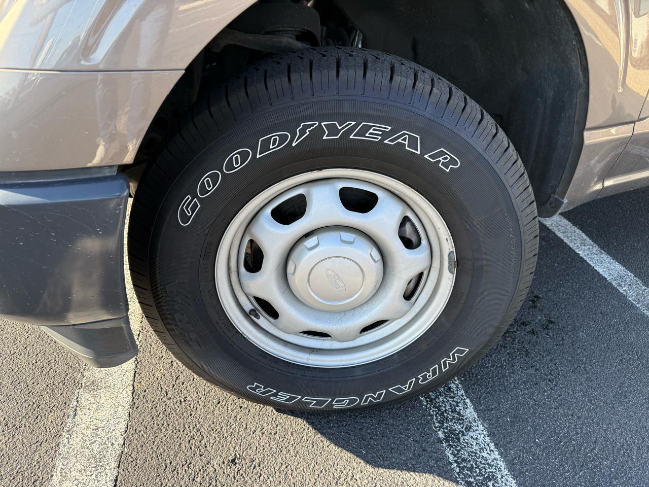 Ford F-150 XL SuperCrew Short Bed 4WD 2021