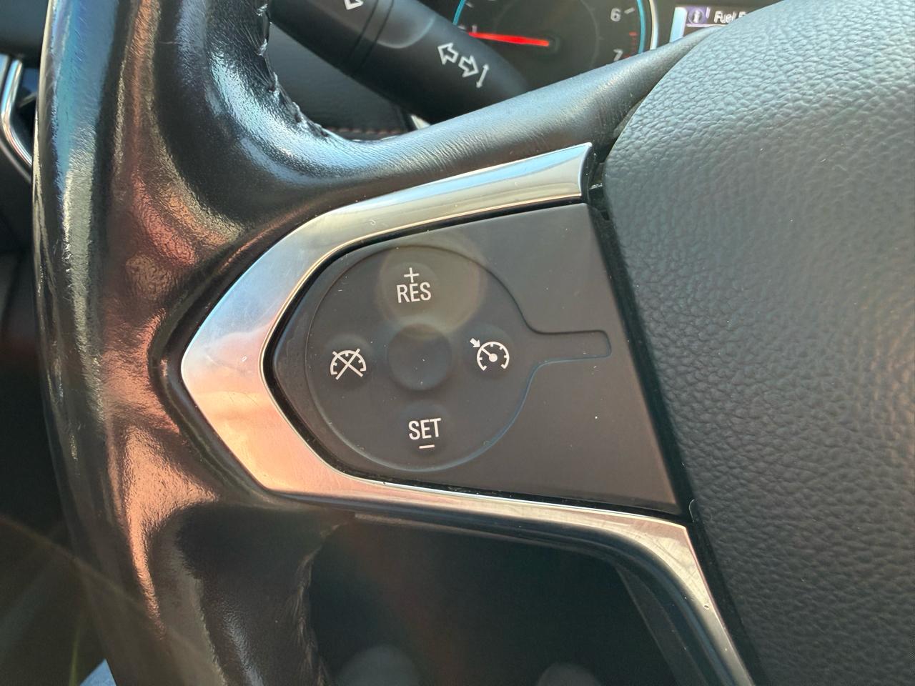 Chevrolet Traverse FWD 4dr LT Leather w/3LT 2018