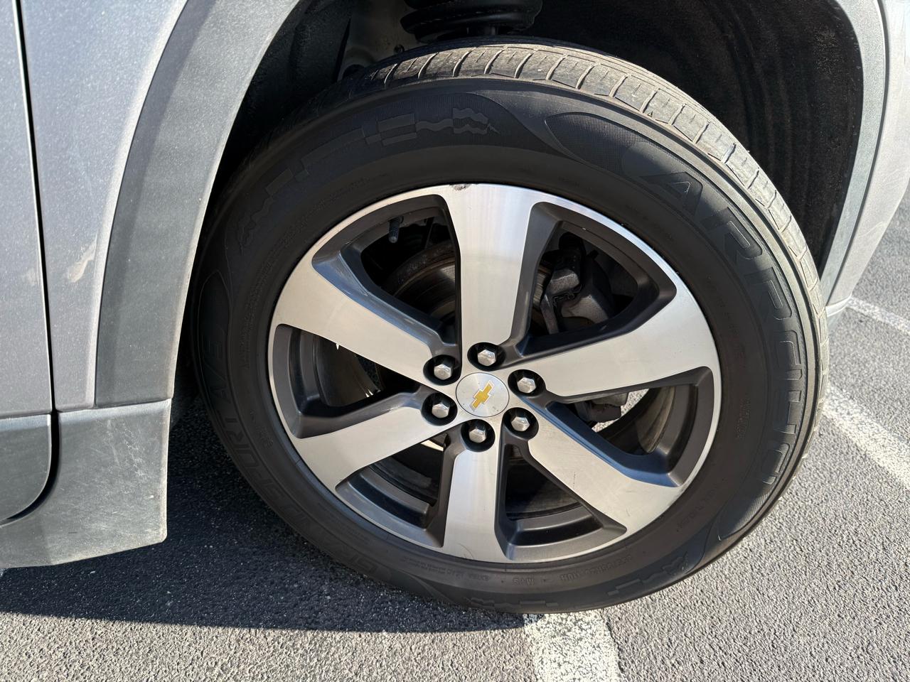 Chevrolet Traverse FWD 4dr LT Leather w/3LT 2018