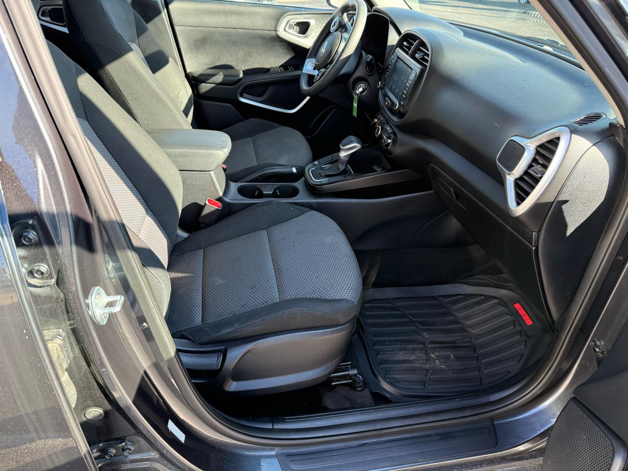 Kia Soul LX IVT 2021