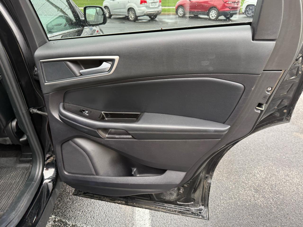 Ford Edge SEL AWD 2018