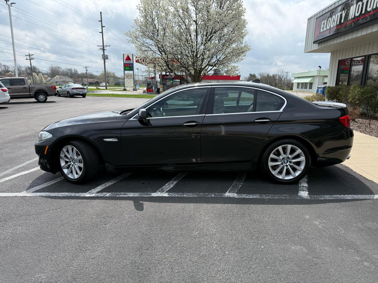 BMW 5 Series 4dr Sdn 528i xDrive AWD 2013